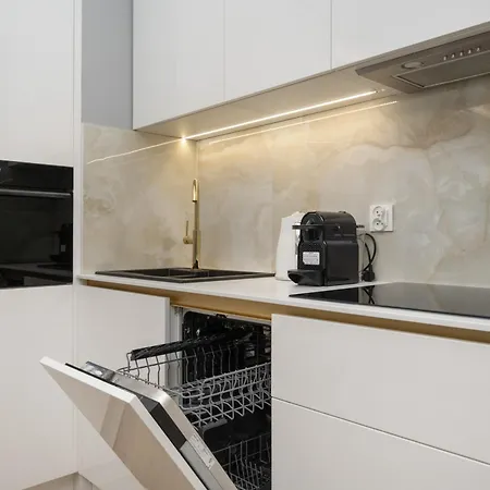 Apartment Elegant With Balcony By The Oder River In By Renters Prestige Wroclaw