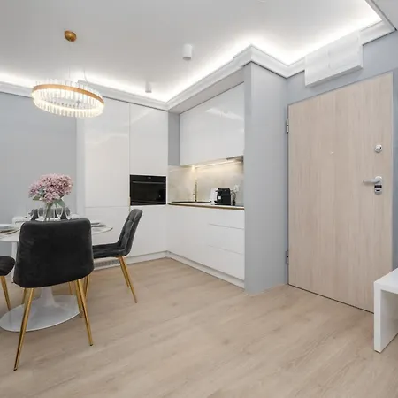 Elegant With Balcony By The Oder River In By Renters Prestige 公寓 *