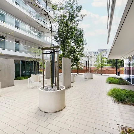 Elegant With Balcony By The Oder River In By Renters Prestige