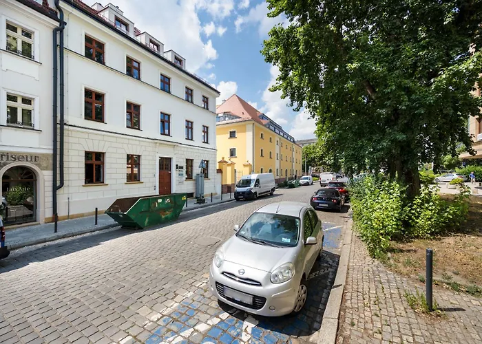 Apartamento Elegant With Balcony By The Oder River In By Renters Prestige