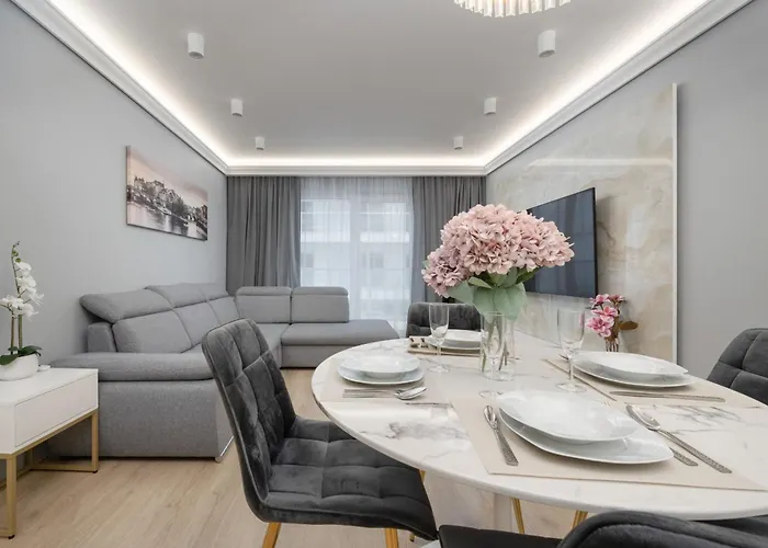 Apartamento Elegant With Balcony By The Oder River In By Renters Prestige *